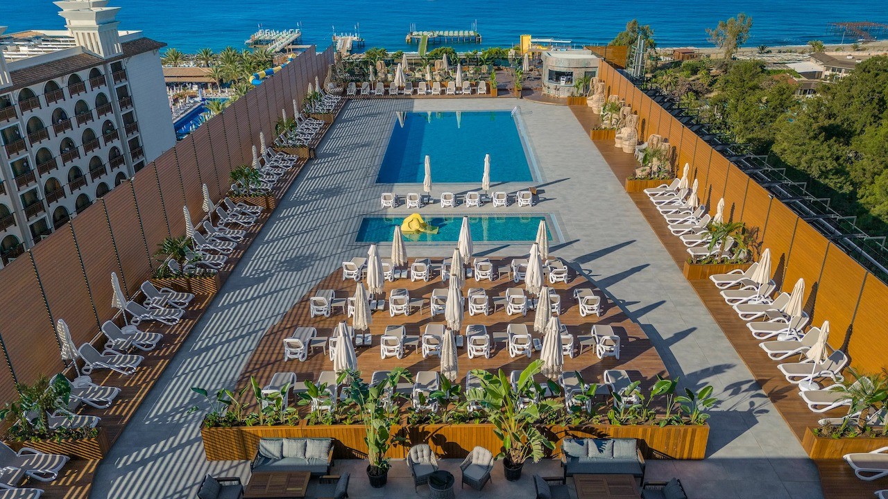 Bera Resort Hotel