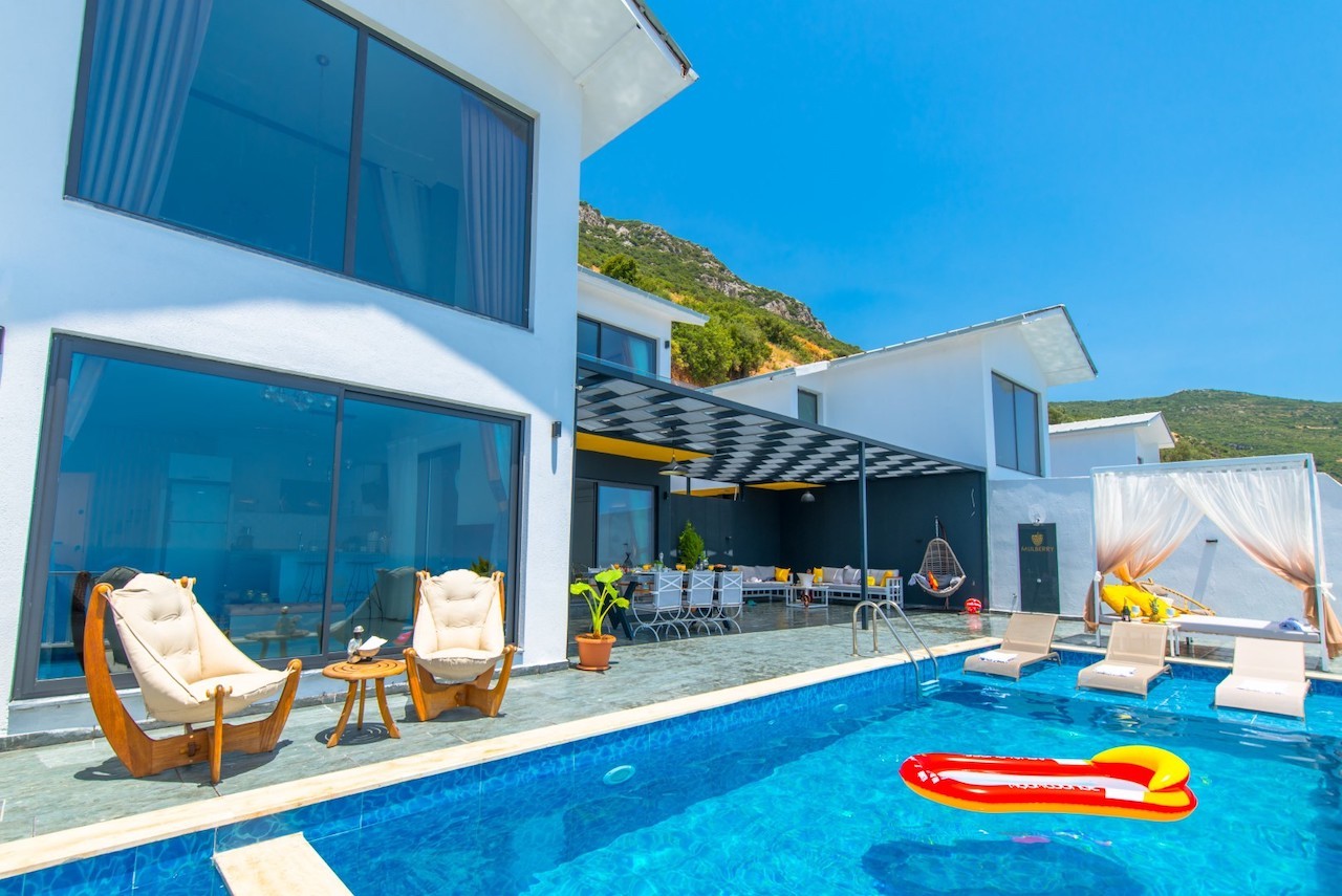 Villa Mulberry Colletion 1