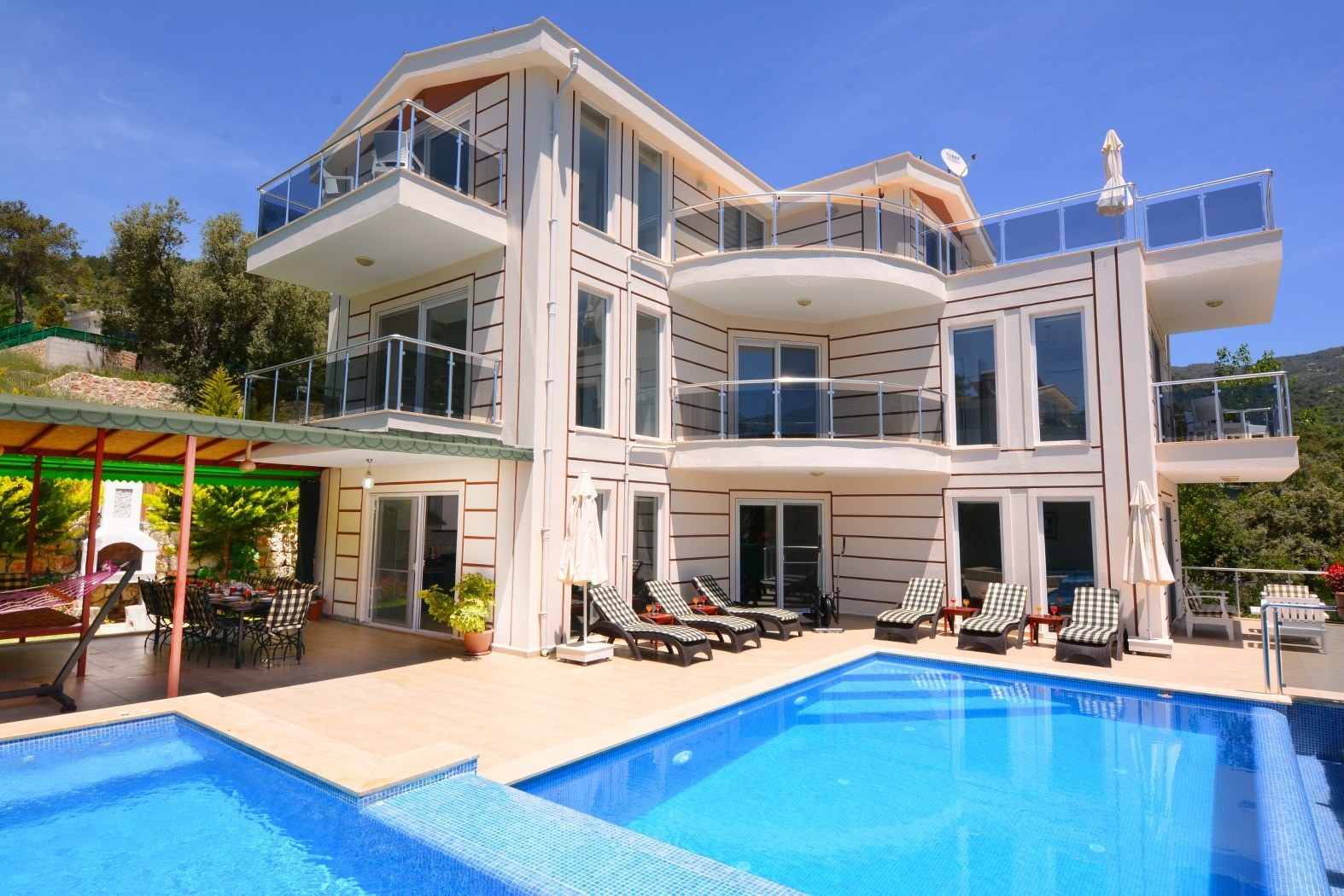 Villa Ovil 3