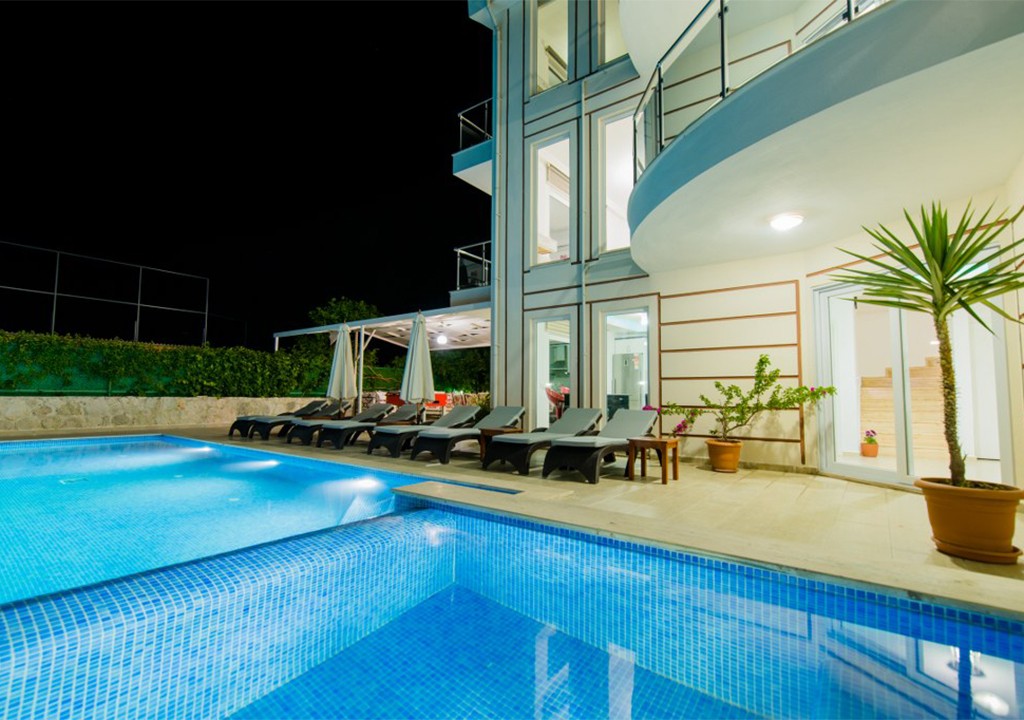 Villa Ovil 2