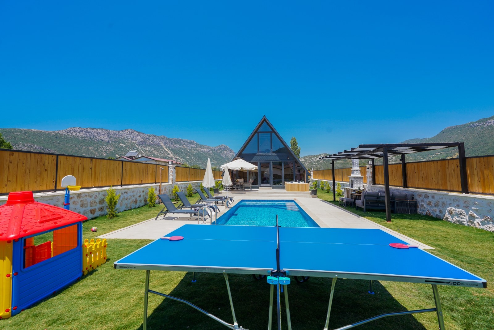 Villa Aslan Bezirgan