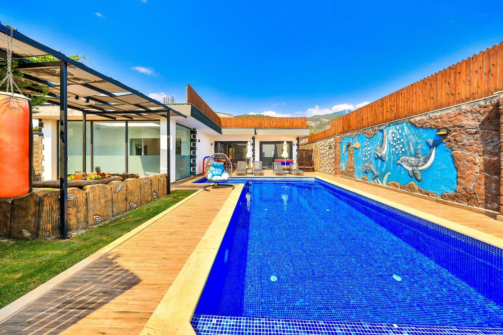 Villa Simirna Şeftali