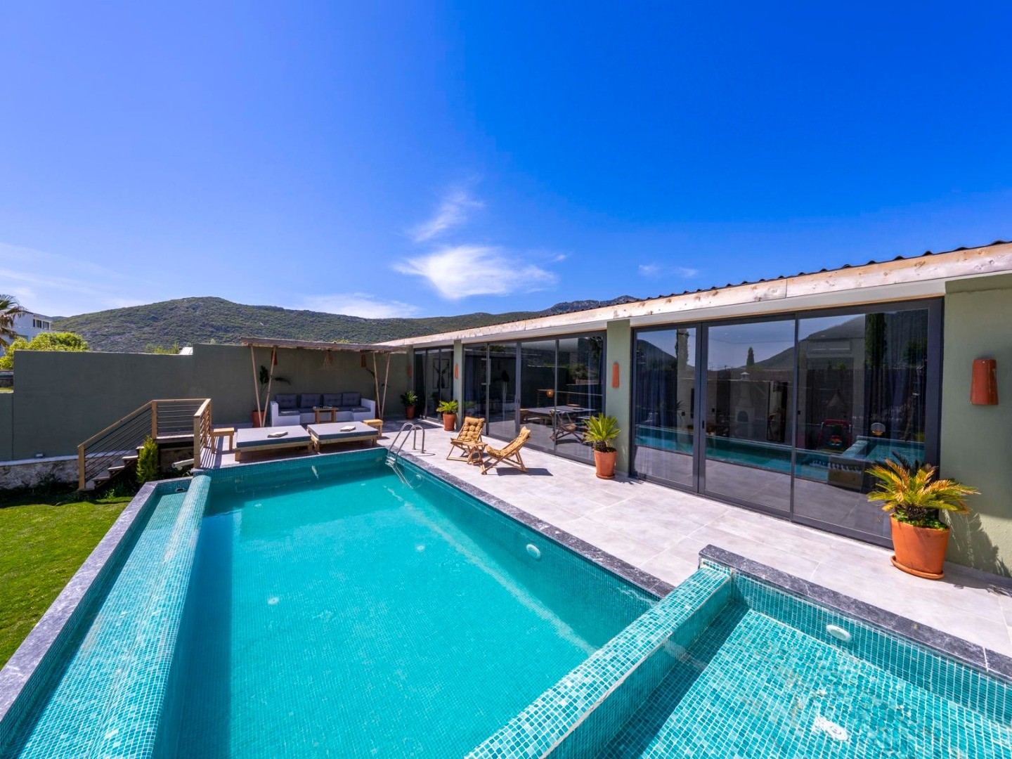 Villa Stay 1